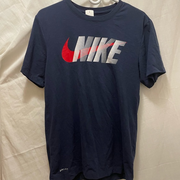 The Nike Tee